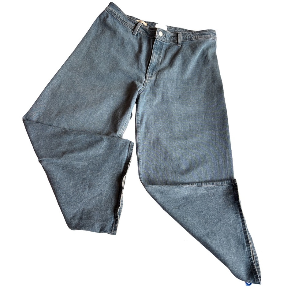 (3 for $12 item) Universal Thread Grey High Rise Wide Leg Jeans Size 17